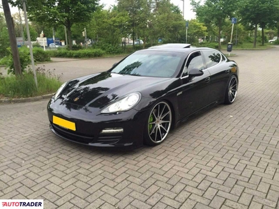 Porsche Panamera 4.8 benzyna 400 KM 2009r.