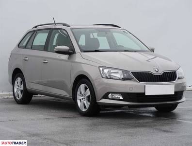 Skoda Fabia 1.2 88 KM 2017r. (Piaseczno)