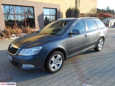 Skoda Octavia 1.8 benzyna 160 KM 2012r. (Tychy)