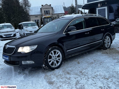 Skoda Superb 2.0 diesel 170 KM 2011r. (Sanok)