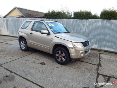 Suzuki grand vitara 3 drzwiowy off road dla myśliwego Zero r