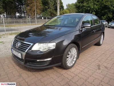 Volkswagen Passat 2.0 benzyna 200 KM 2007r. (Warszawa)