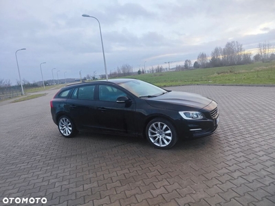 Volvo V60 D3 Drive-E Dynamic Edition (Kinetic)