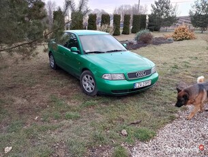 Audi a4 B5 1.8 benzyna 1997 rok