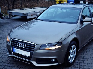 Audi A4 IV (B8)