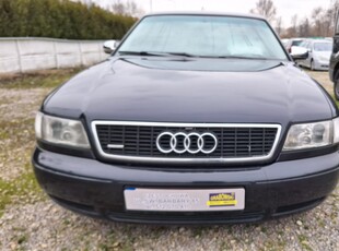 Audi A8 I (D2) AUDI A8 2.8 E, 1998