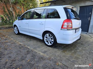 Opel Zafira 1.9 CDTI 150KM 2010 OPC LINE 7-osobowy