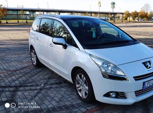 Peugeot 5008 1.6 HDI 112km Allure panorama NAVI Head up