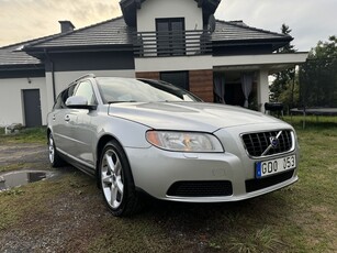 Volvo V70 III 2,0 benzyna 145KM