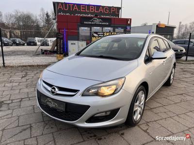 Opel Astra 1.7 CDTI NAVI GRZANE FOTELE I KIEROWNICA