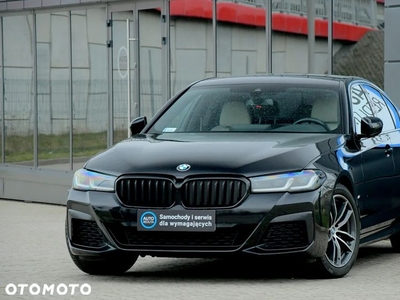 BMW Seria 5 520d xDrive MHEV M Sport sport