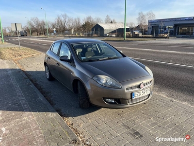 Fiat Bravo 1,9 jtd 2010 niski przebieg