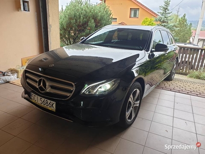 Mercedes-Benz E 220d 192KM 17' Avantgarde Premium Business O