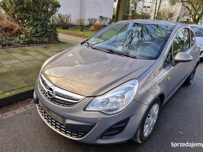 Opel corsa 1 2 bezyna super stan