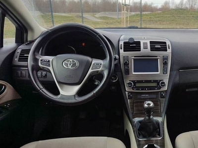 Toyota Avensis T27 2014 2.0 Pb 152KM Premium