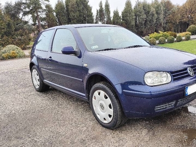 Volkswagen Golf 1.4 2000r super stan!