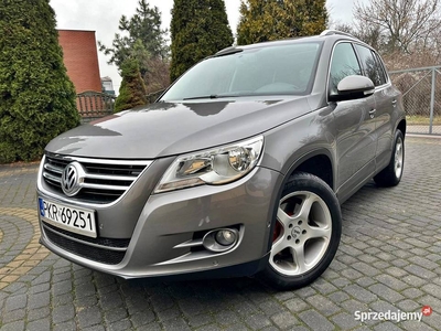 VW tiguan 4x4 2,0 tdi panoramadach park asistans 1 właścicie