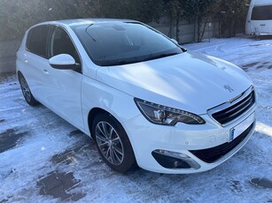 Peugeot 308 II