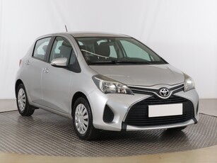 Toyota Yaris III , Salon Polska, Serwis ASO, Klima