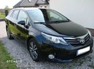 Używany Toyota Avensis 2012