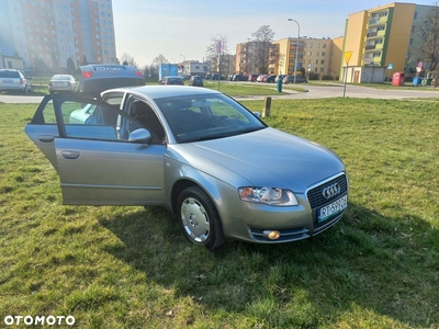 Audi A4 1.6