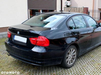 BMW Seria 3 318d