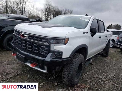 Chevrolet Silverado 6.0 benzyna 2023r. (PORTLAND)