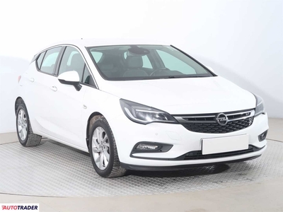 Opel Astra 1.6 108 KM 2018r. (Piaseczno)