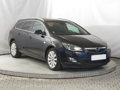 Opel Astra 2011 1.4 T 222779km Kombi