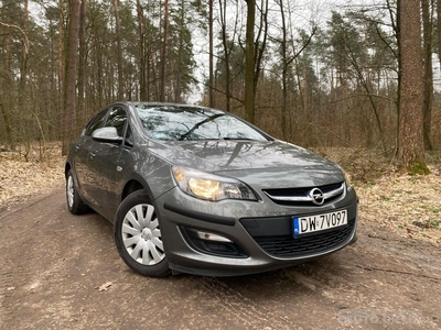 OPEL ASTRA J