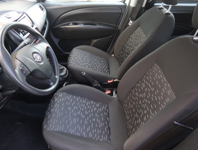 Opel Combo 2015 1.6 CDTI 119260km ABS klimatyzacja manualna