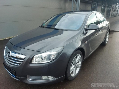 OPEL INSIGNIA OPC 1.6 TURBO 2011R.