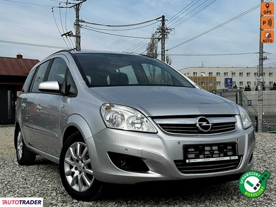 Opel Zafira 1.8 benzyna 140 KM 2009r. (Kutno)