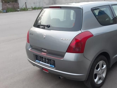 SUZUKI SWIFT 2006R. 1328CM3