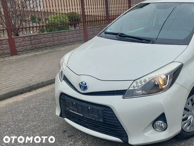 Toyota Yaris Hybrid 1.5 VVT-i Comfort mit Design Paket