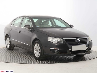 Volkswagen Passat 1.9 103 KM 2008r. (Piaseczno)