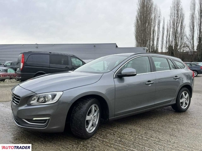 Volvo V60 2.0 diesel 150 KM 2016r.