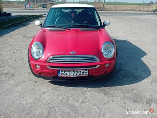 Mini Cooper 1.6 benzyna