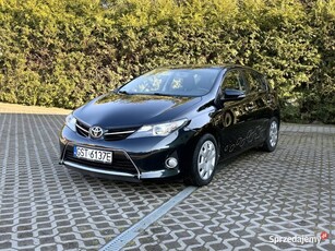 Toyota Auris 2.0 D4D / hak / kamera cofania / climatronic