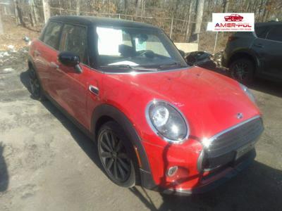 Mini Cooper bez wersji 2020, 1.5L, Hardtop, porysowany lakier