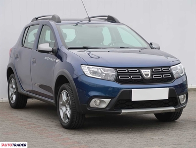 Dacia Sandero 0.9 88 KM 2018r. (Piaseczno)