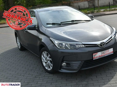 Toyota Corolla 1.6 benzyna + LPG 132 KM 2018r. (Kampinos)