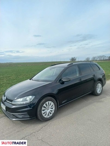 Volkswagen Golf 1.6 diesel 90 KM 2017r.