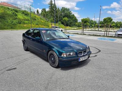 BMW E36 2.8 190 km benzyna do driftu