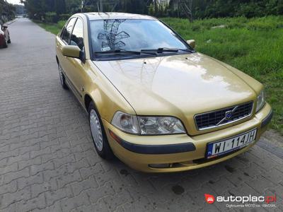 Volvo S40