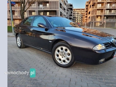 Alfa Romeo 166