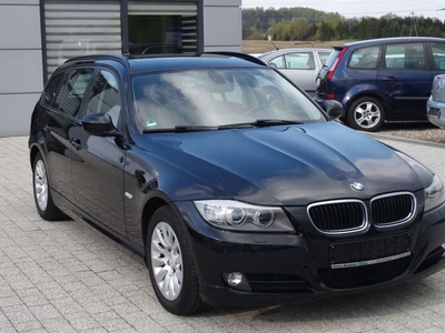 BMW Seria 3 E90-91-92-93 Touring E91 2.0 318d 143KM 2012