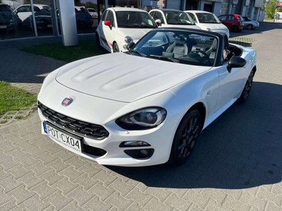 Fiat 124 Spider 1.4 MultiAir II 140KM 2019