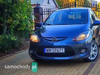 Mazda 2 II