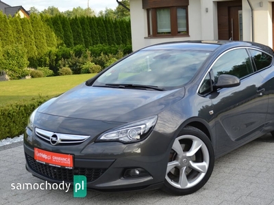 Opel Astra J